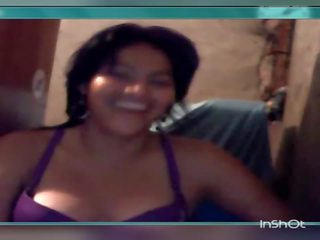 Chica se me desnuda por la webcam