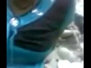 Indian Big boobs pleasant desi schoolgirl partner fuck in outdoor - Wowmoyback